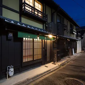 machiya-de-higashiyama.hotels-in-kyoto.org/